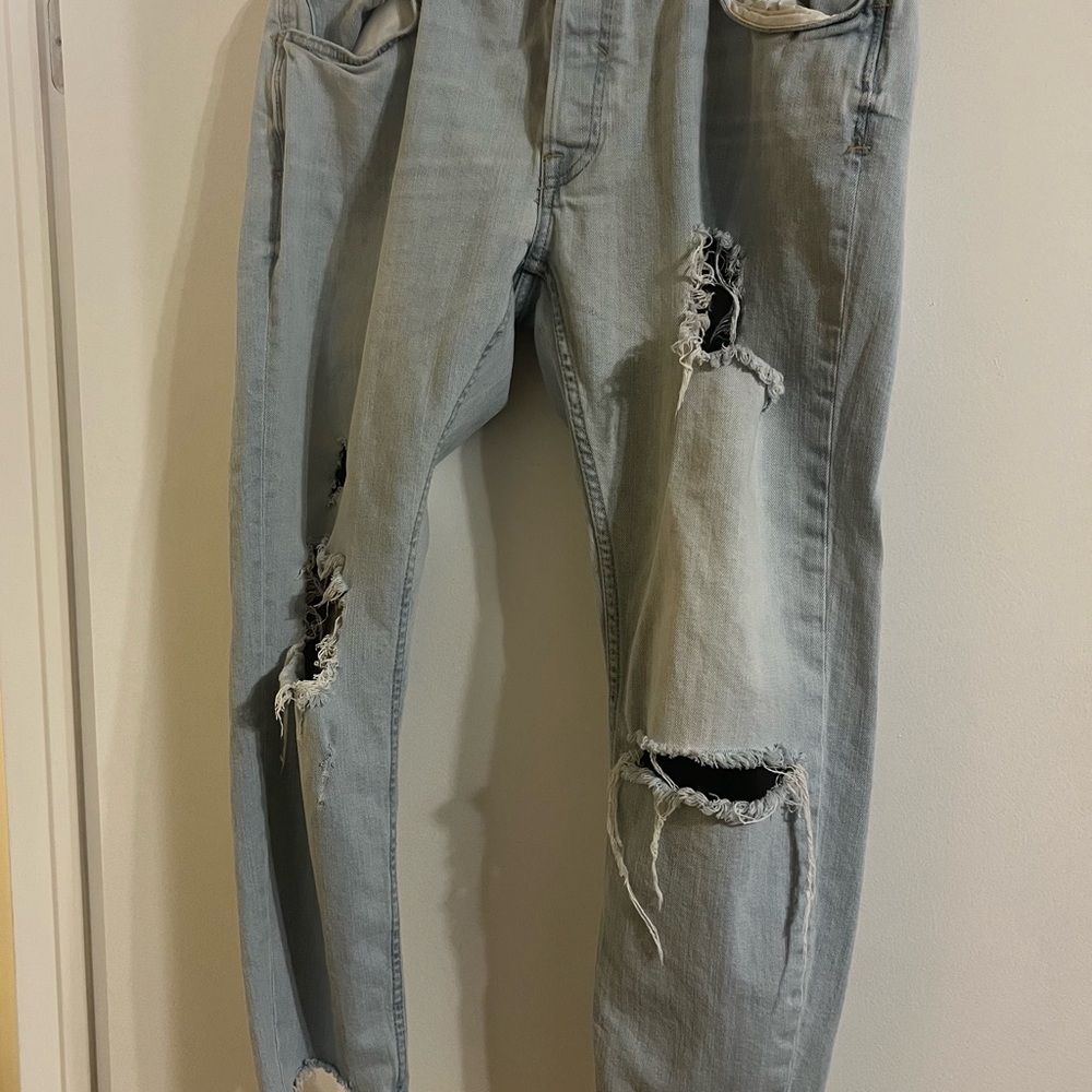 Zara distressed jeans. - Picture 2 of 13